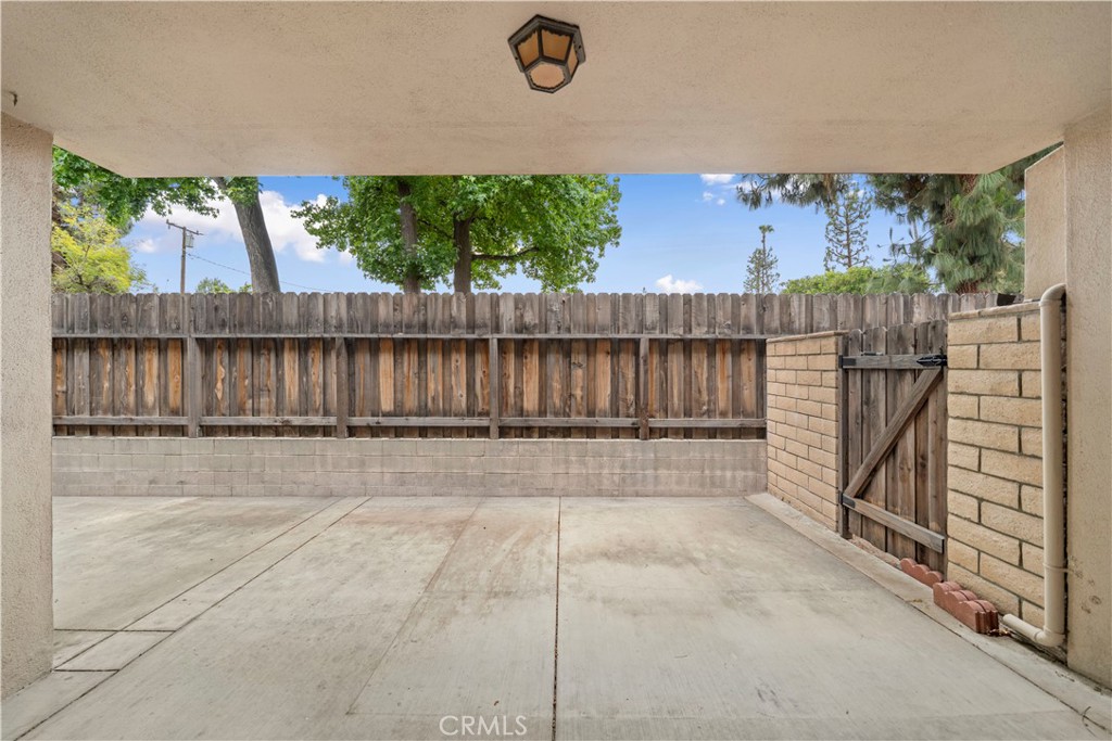 540 Fairview Avenue 27