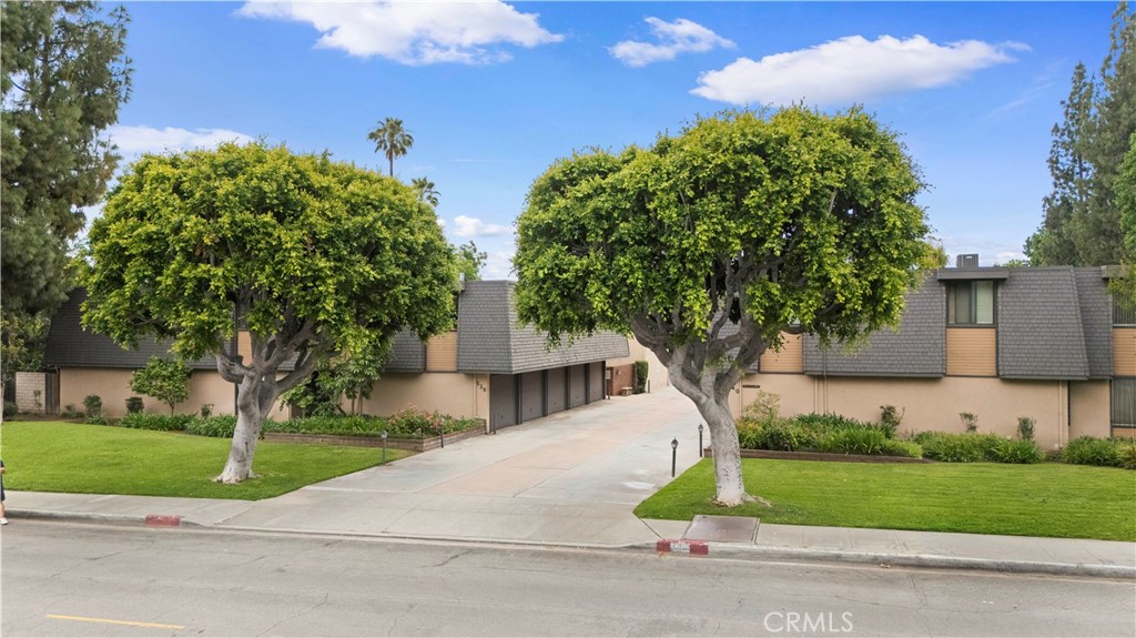 540 Fairview Avenue 27