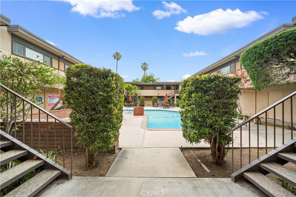 540 Fairview Avenue 27