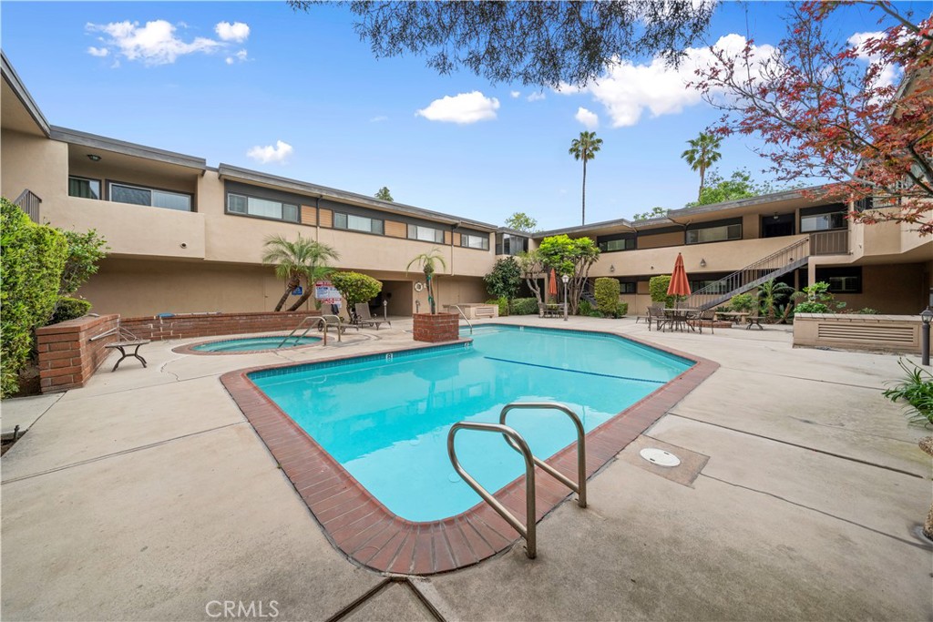 540 Fairview Avenue 27