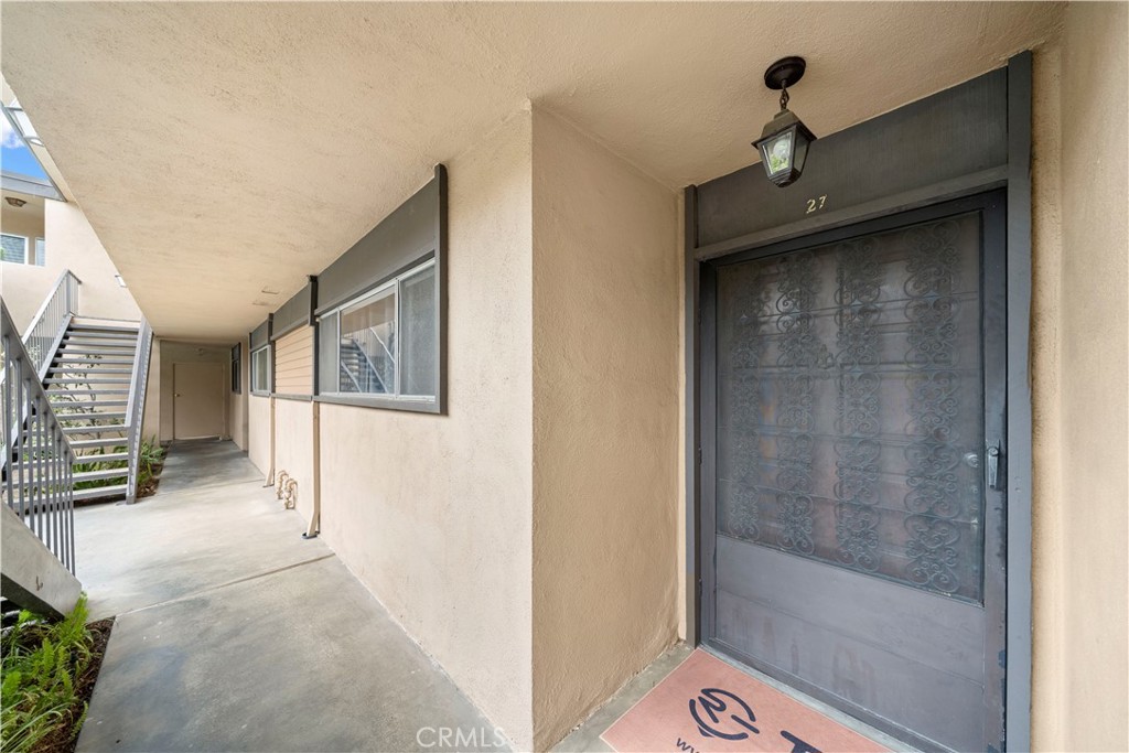 540 Fairview Avenue 27