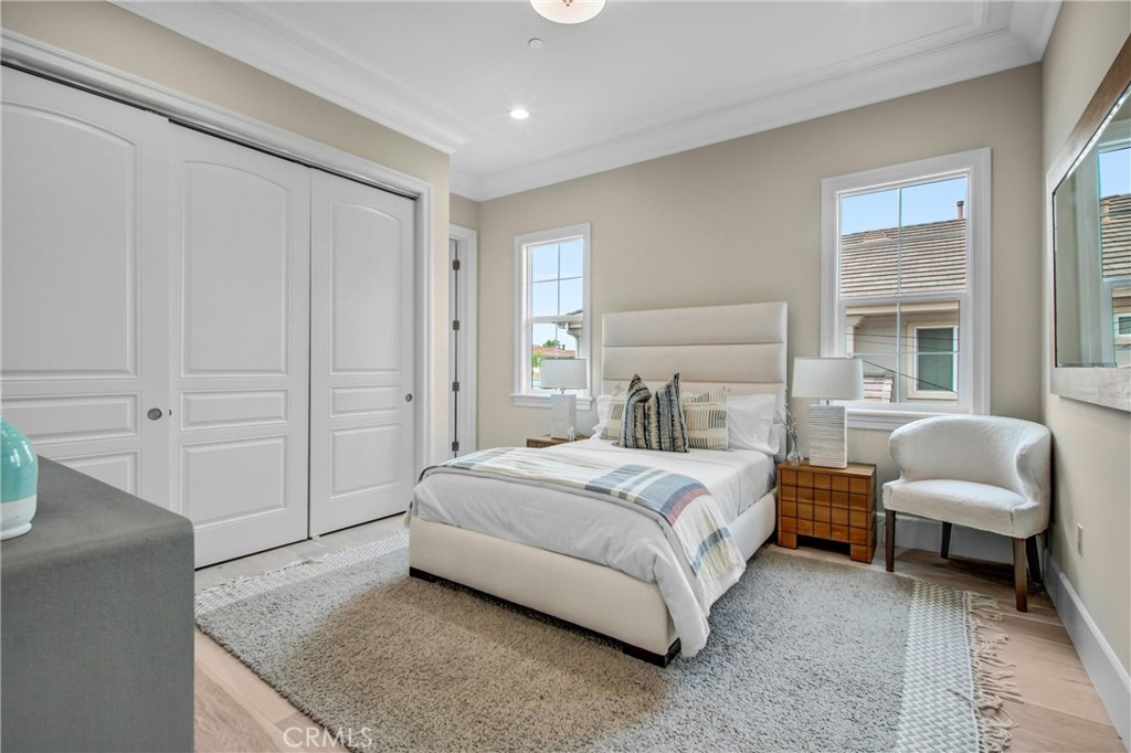 625 E Norman