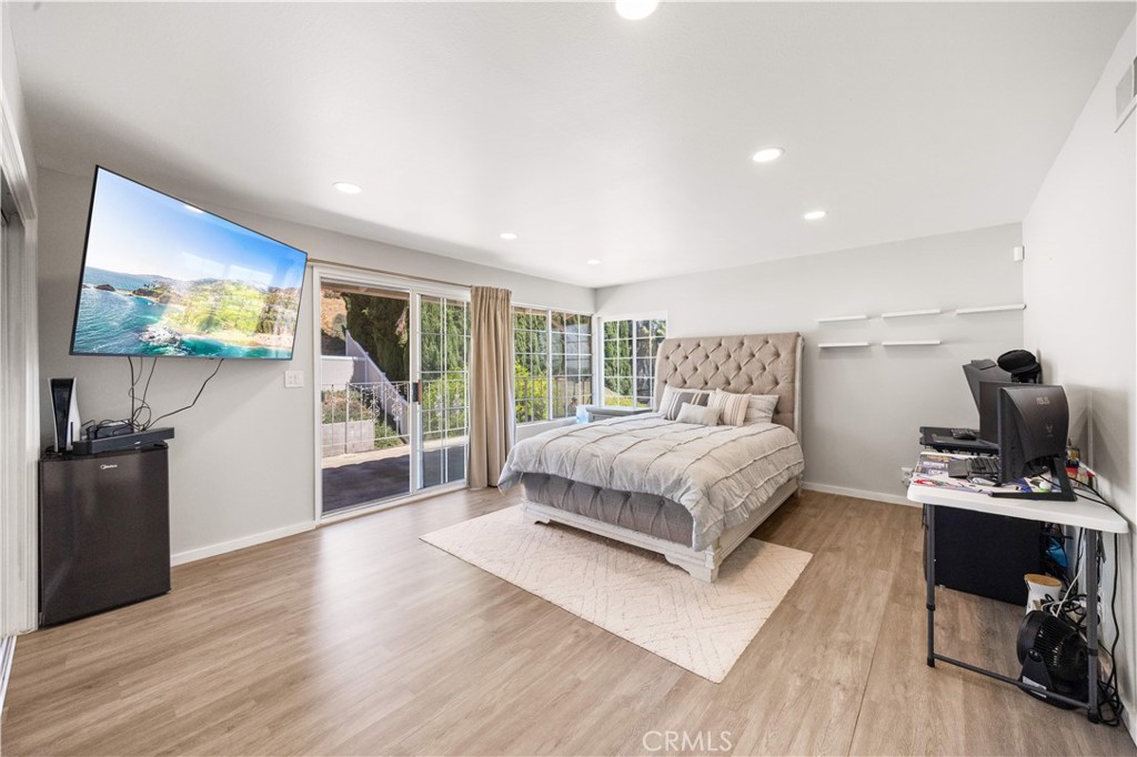 3117 Montellano Avenue