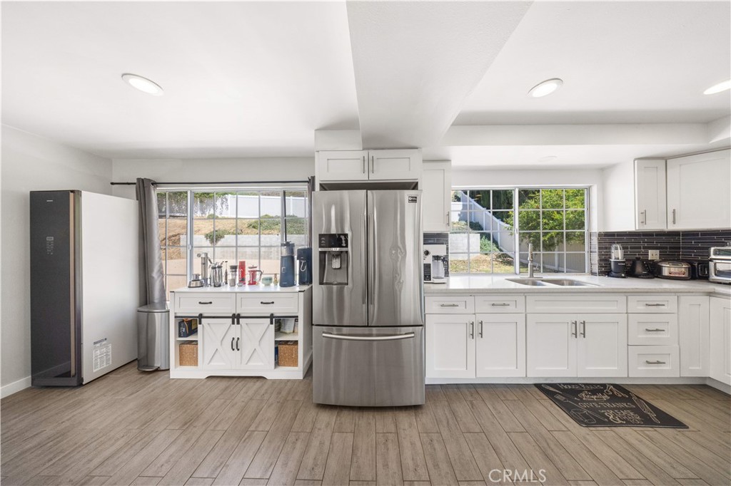 3117 Montellano Avenue