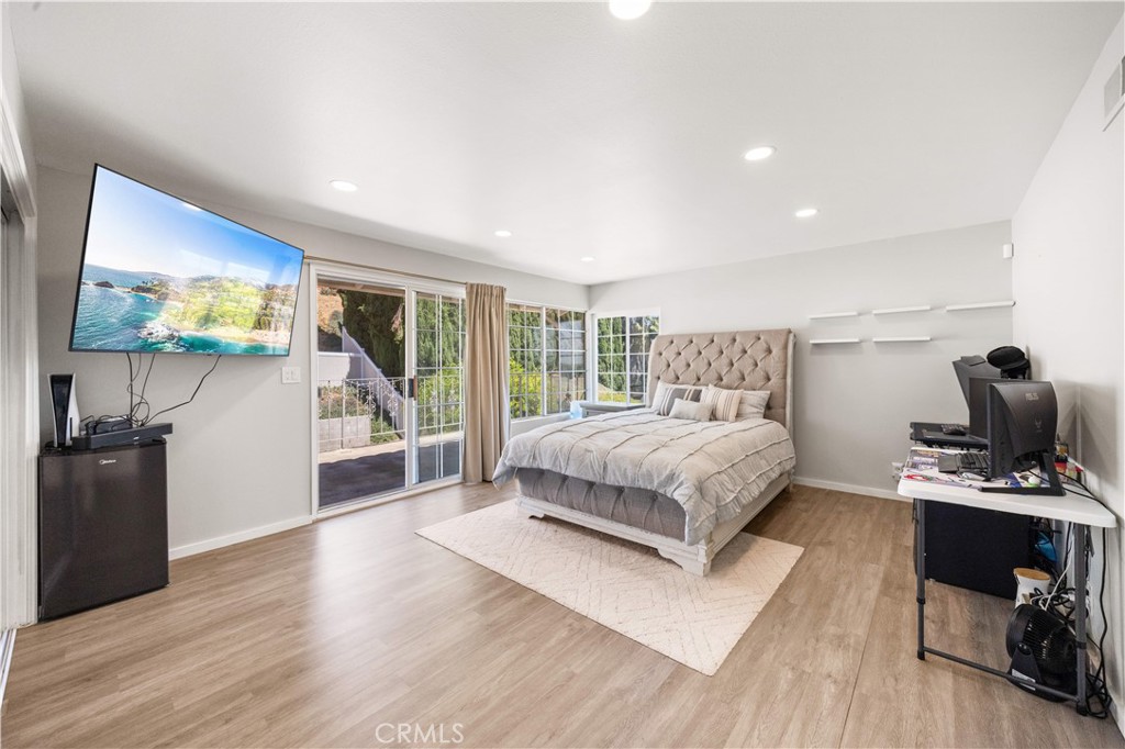 3117 Montellano Avenue