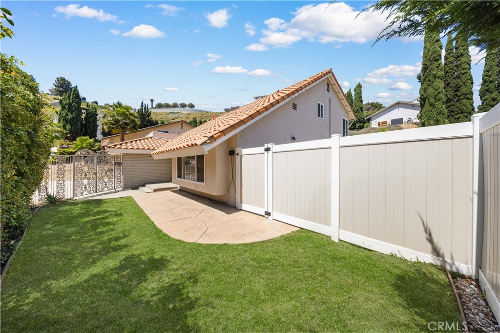 3117 Montellano Avenue
