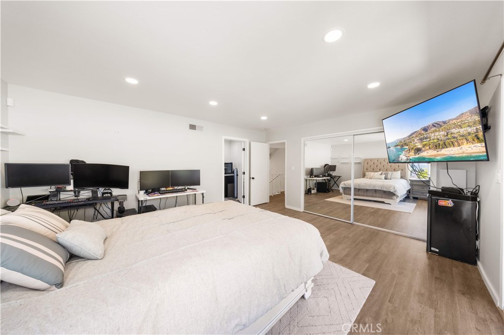 3117 Montellano Avenue