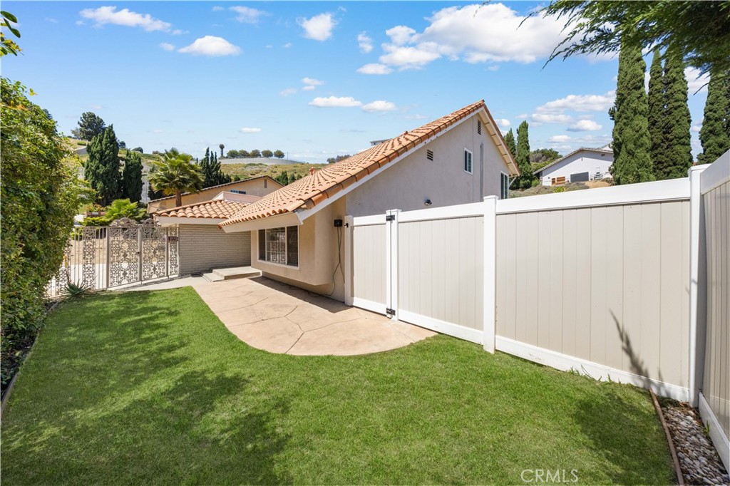 3117 Montellano Avenue