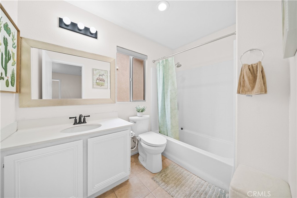 13547 Hatcher