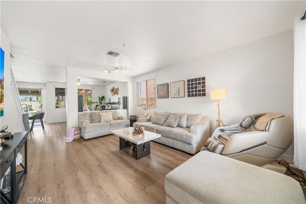 13547 Hatcher