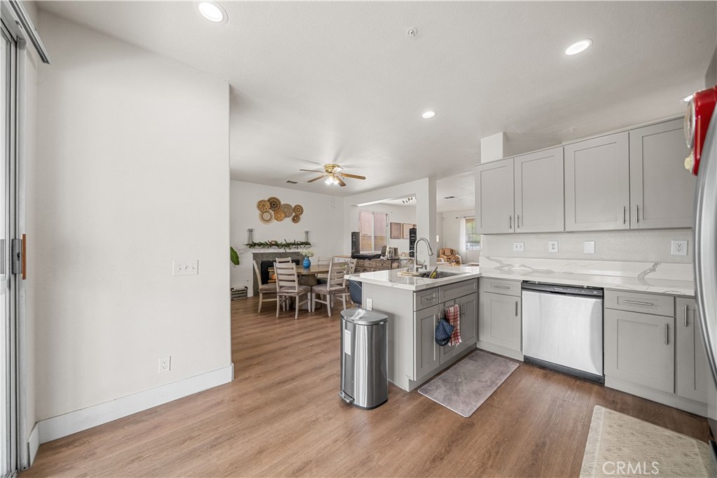 13547 Hatcher
