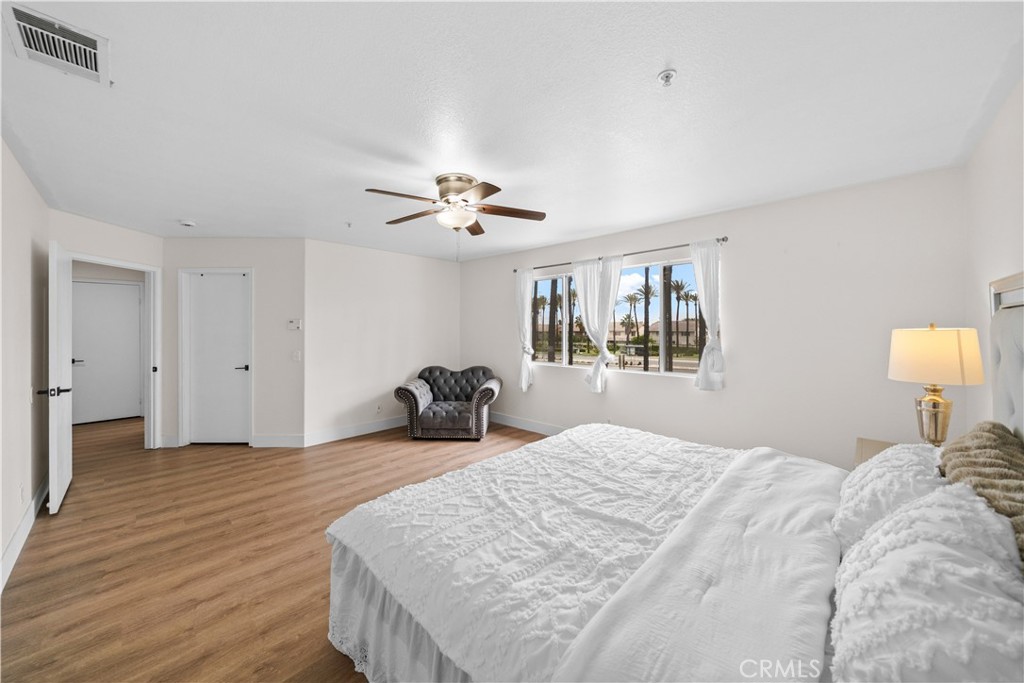 13547 Hatcher