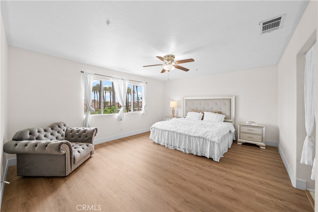13547 Hatcher