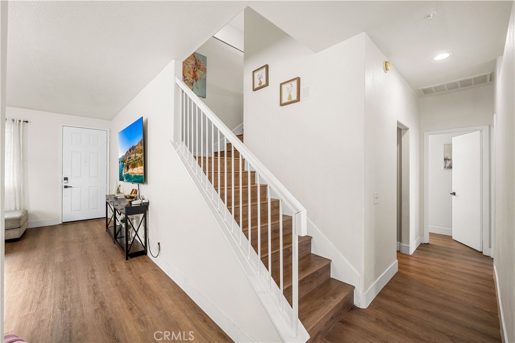 13547 Hatcher