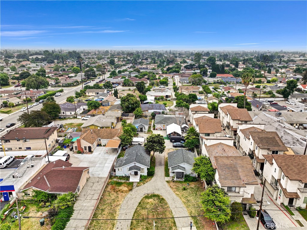 11224 Lower Azusa