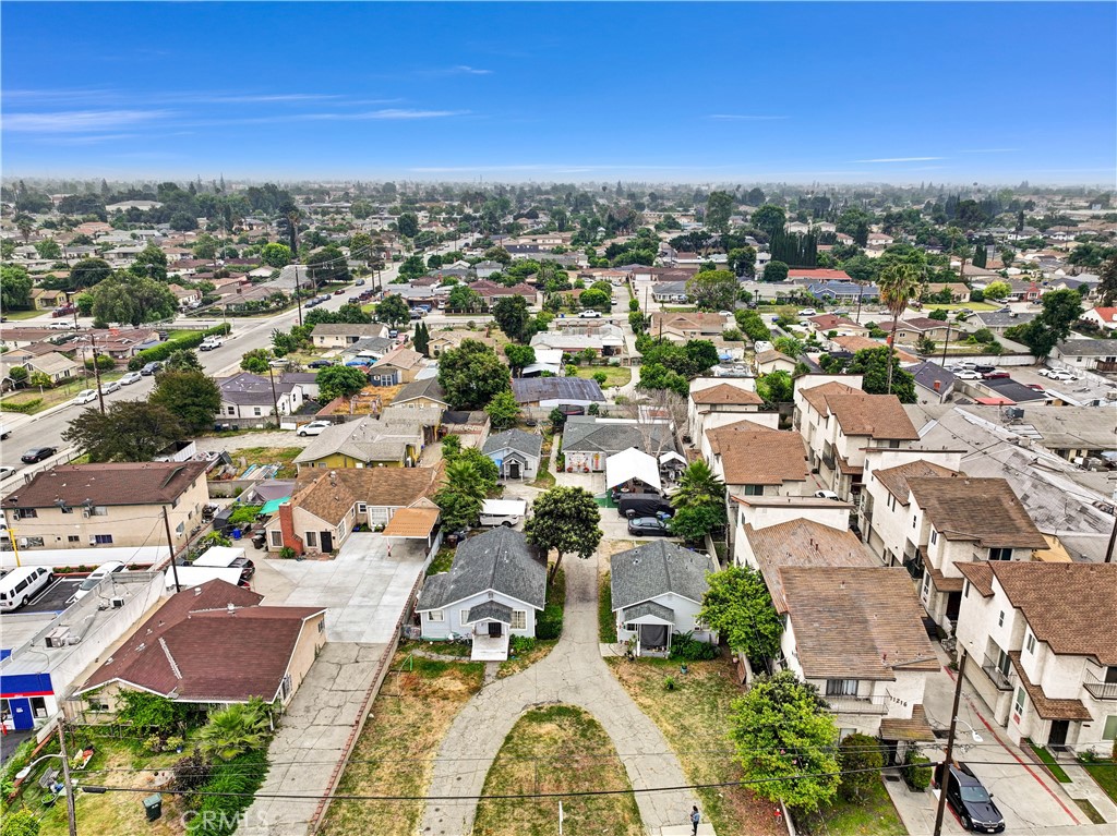 11224 Lower Azusa