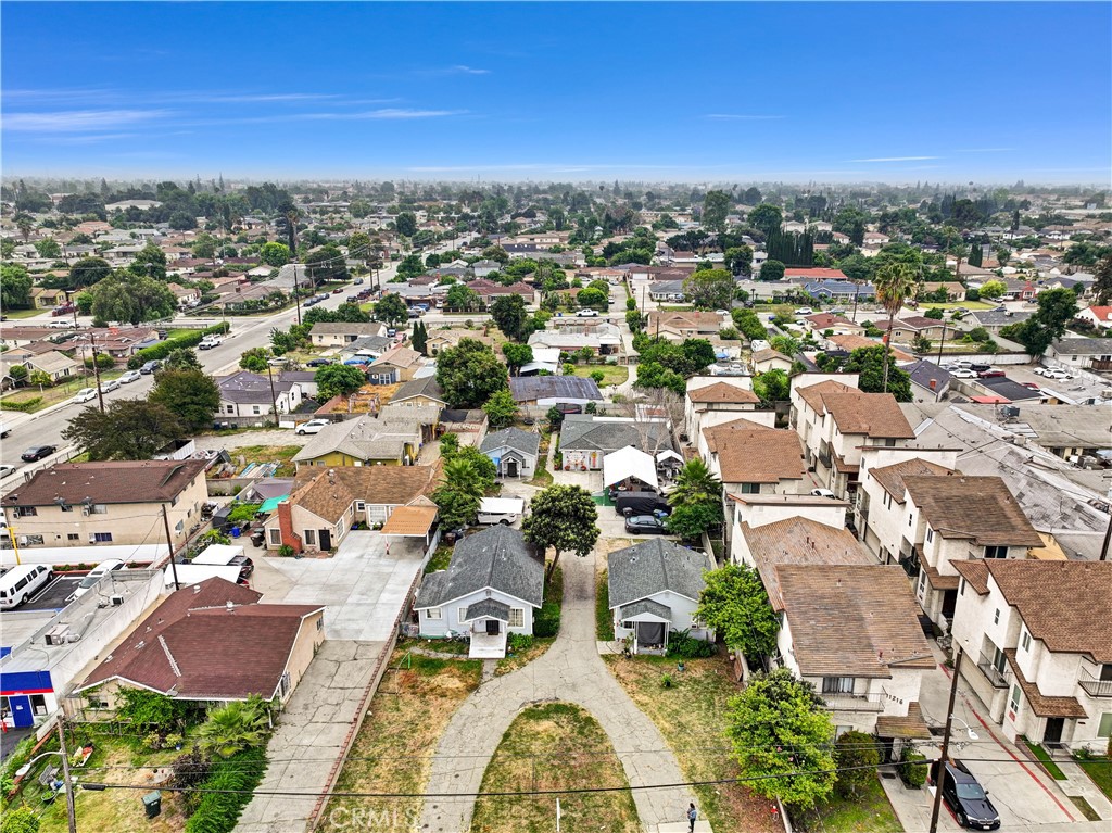 11224 Lower Azusa