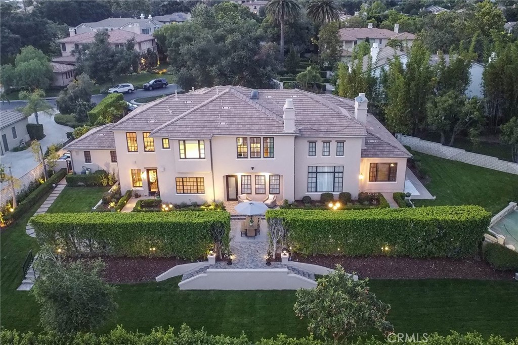 725 Carriage House Drive