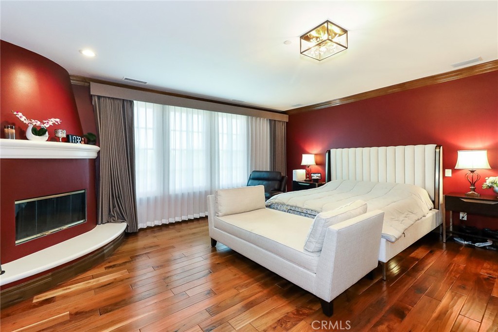 725 Carriage House Drive