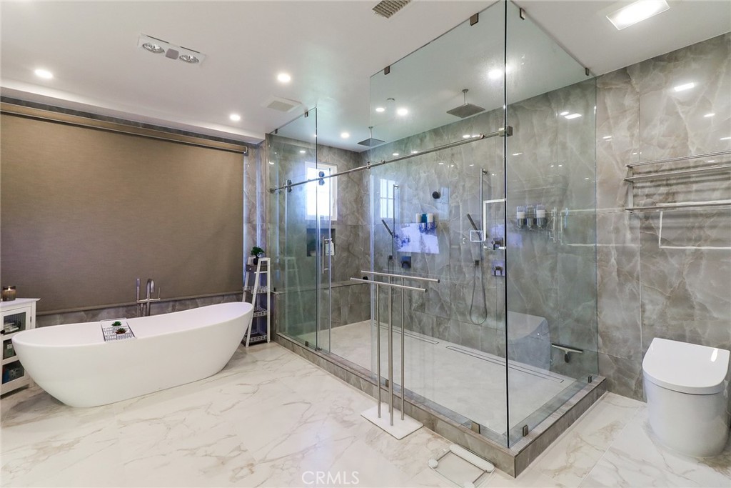 725 Carriage House Drive