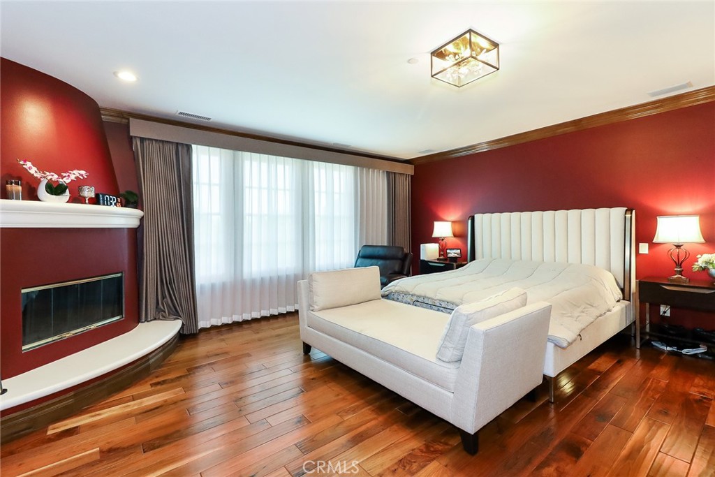 725 Carriage House Drive