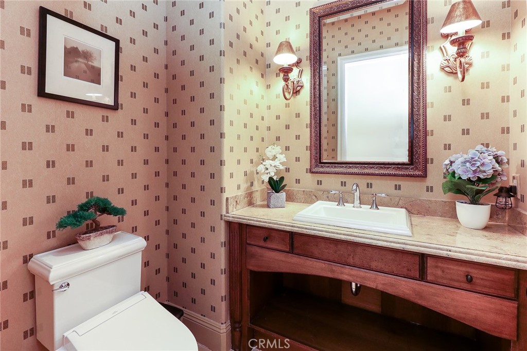 725 Carriage House Drive