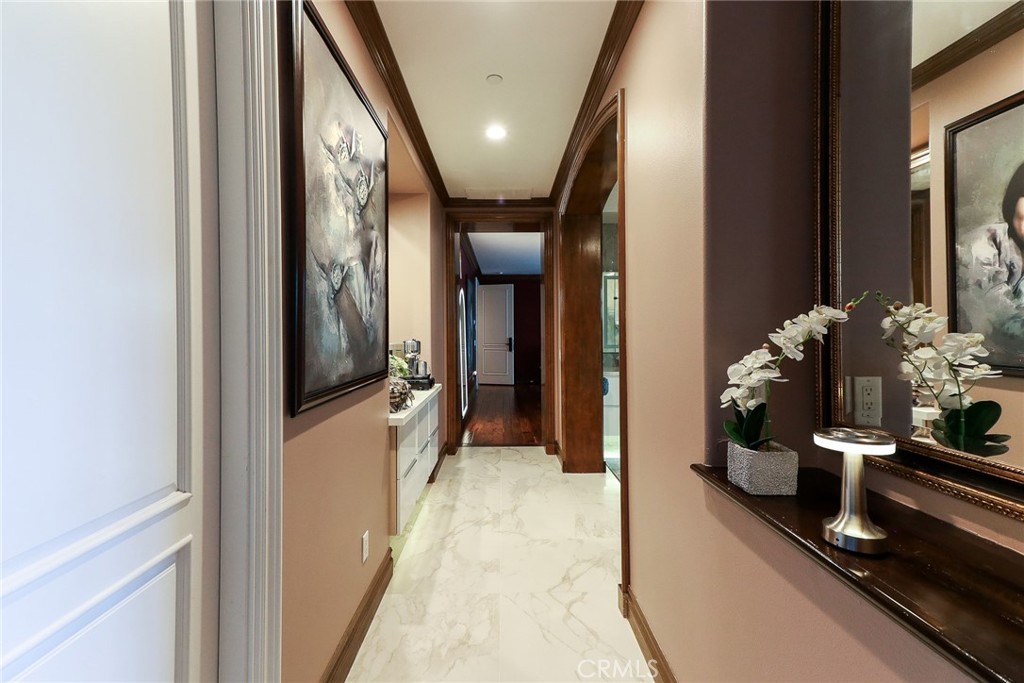 725 Carriage House Drive
