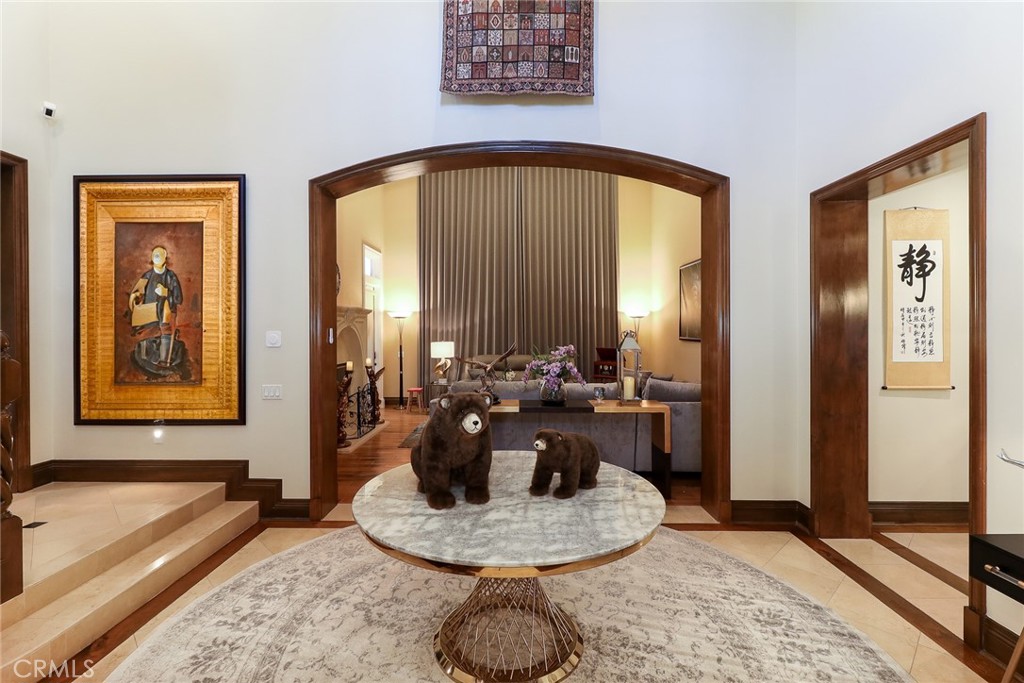 725 Carriage House Drive