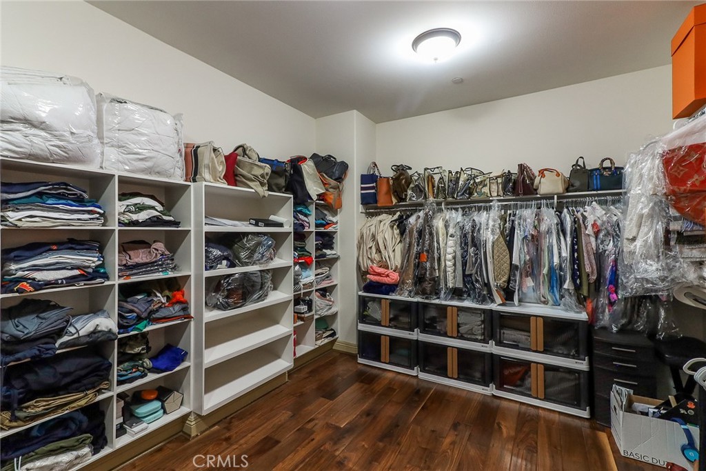 725 Carriage House Drive