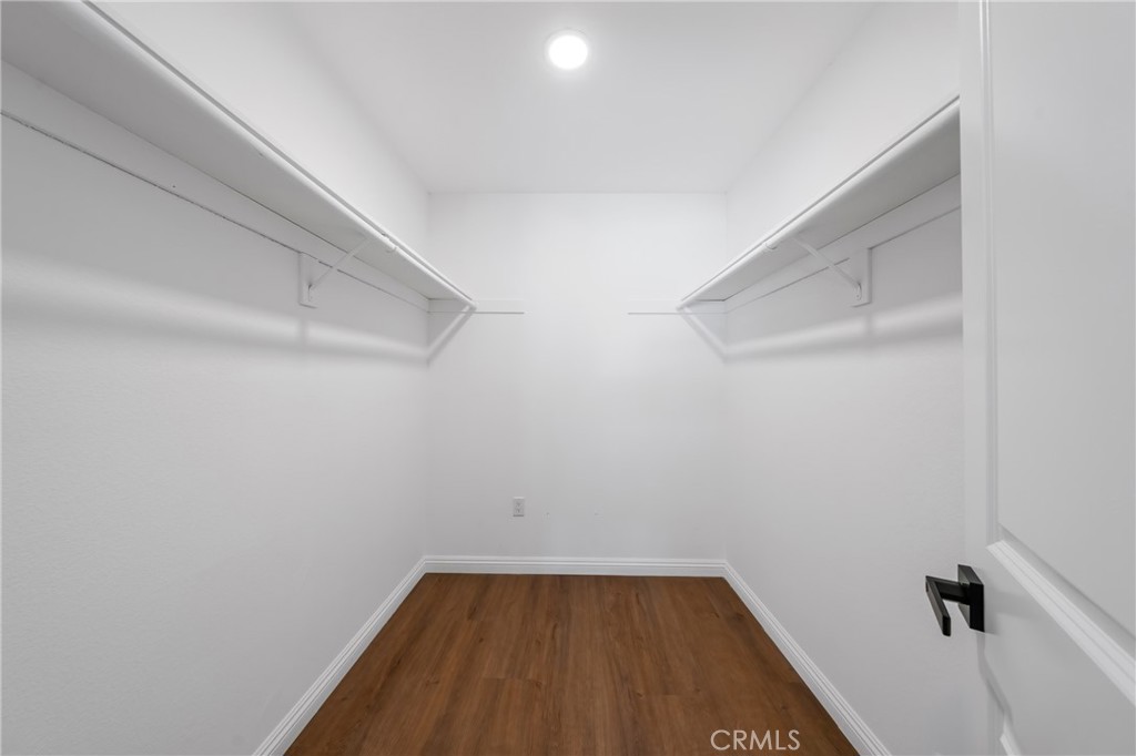 2290 Oldridge