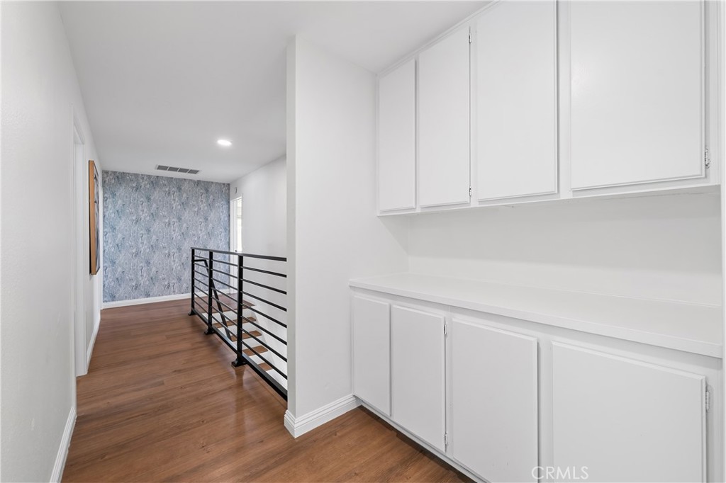 2290 Oldridge