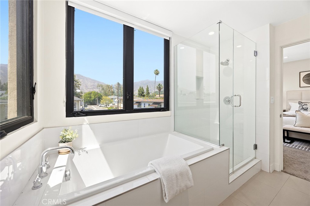505 N Santa Anita