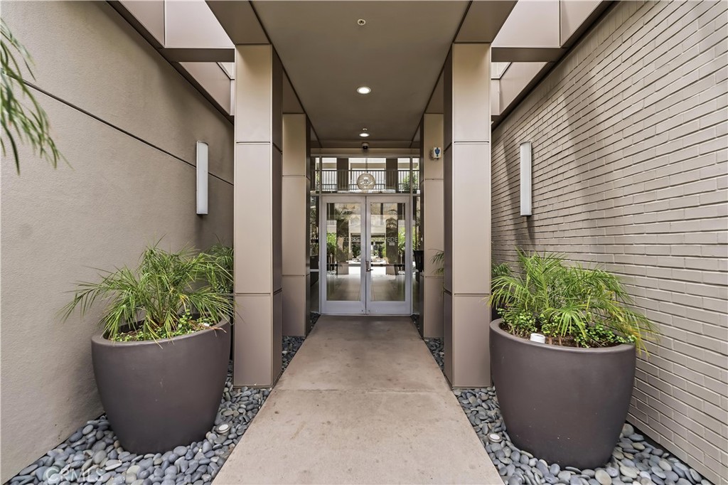 21 Gramercy 421