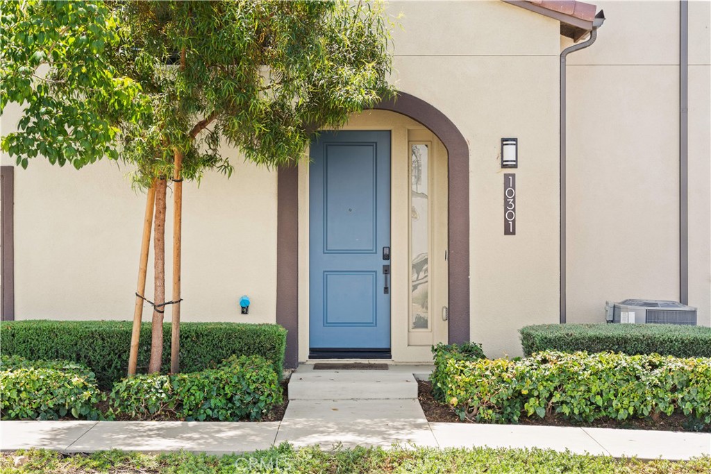 10301 Triple Crown Lane
