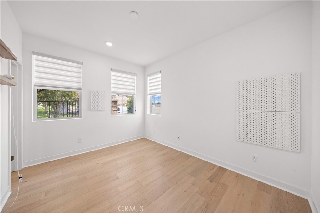 10301 Triple Crown Lane