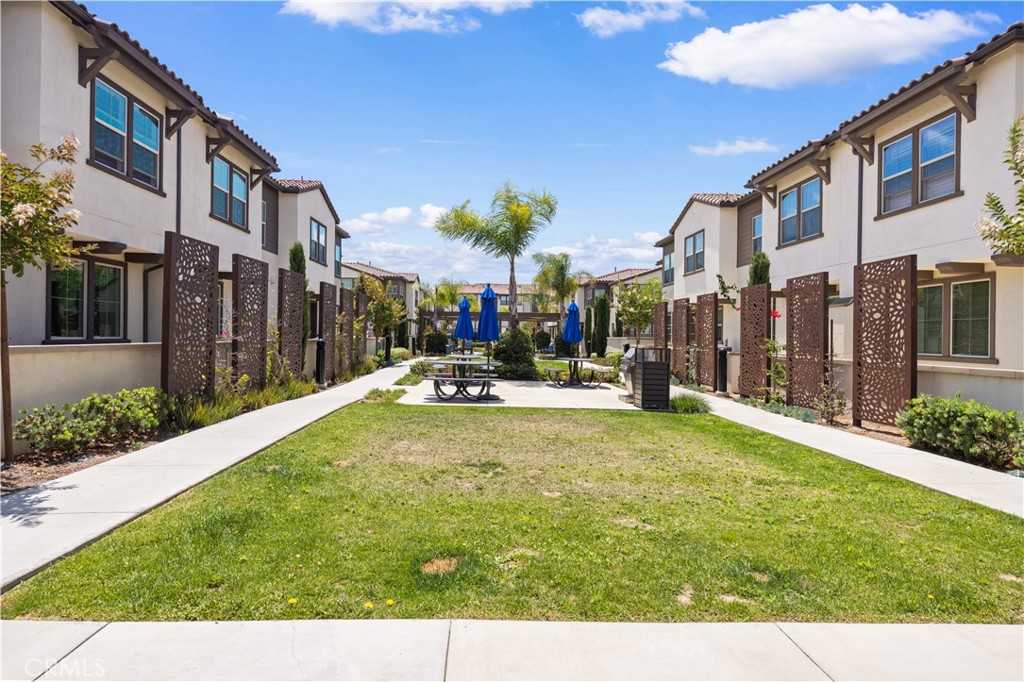 10301 Triple Crown Lane