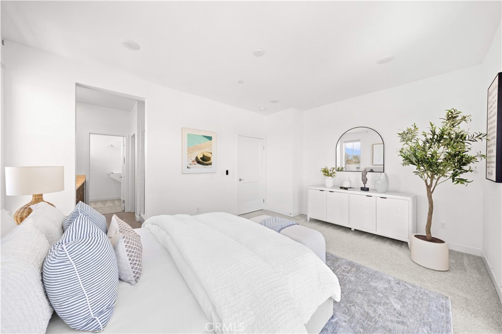 10301 Triple Crown Lane