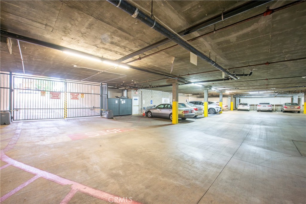 208 N Lincoln Avenue 308