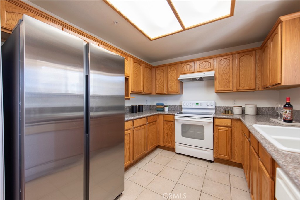 208 N Lincoln Avenue 308