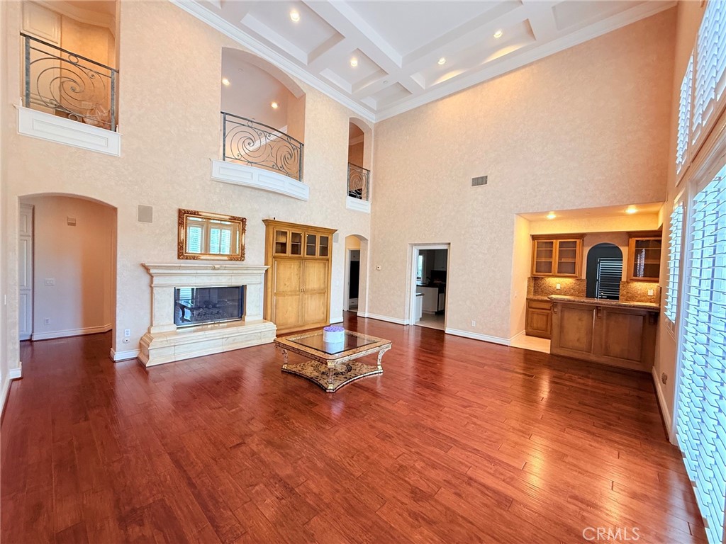 662 W Norman Ave