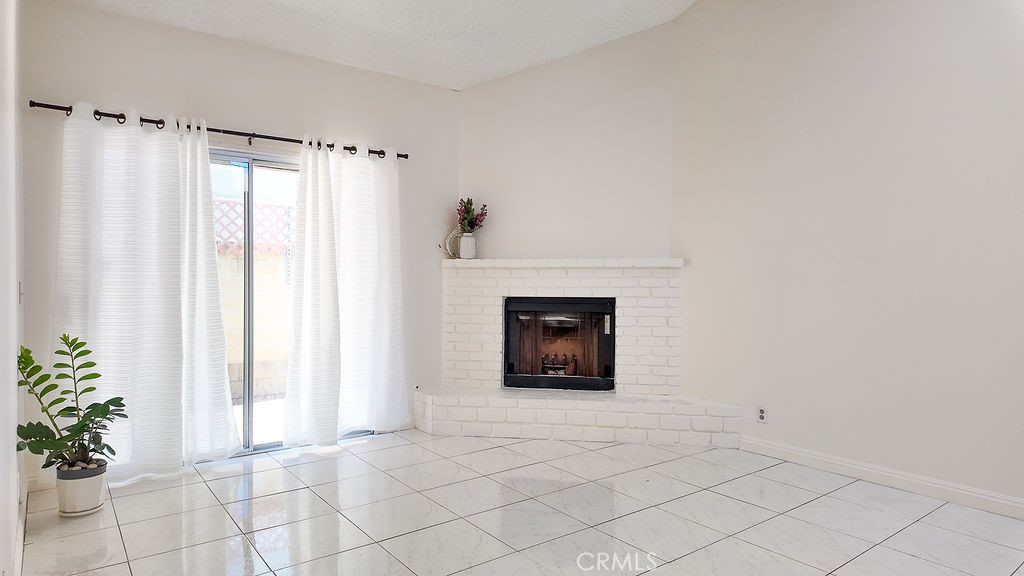 328 San Marcos G