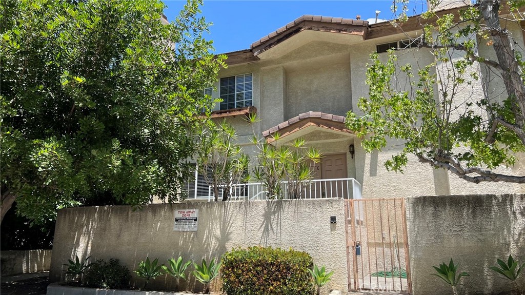 1037 Sunset Boulevard C