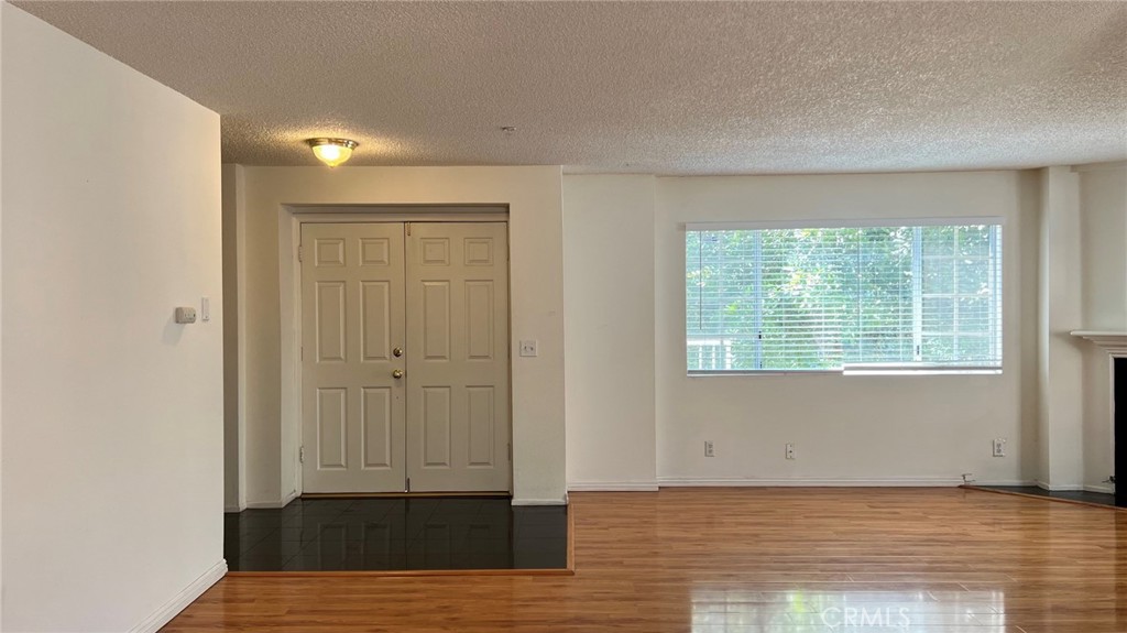 1037 Sunset Boulevard C