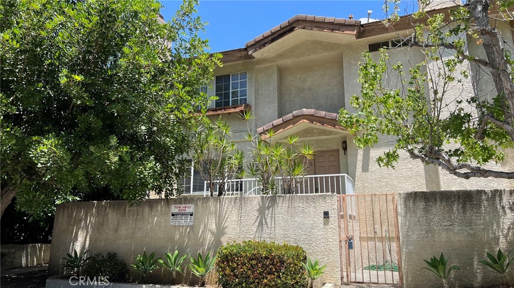 1037 Sunset Boulevard C