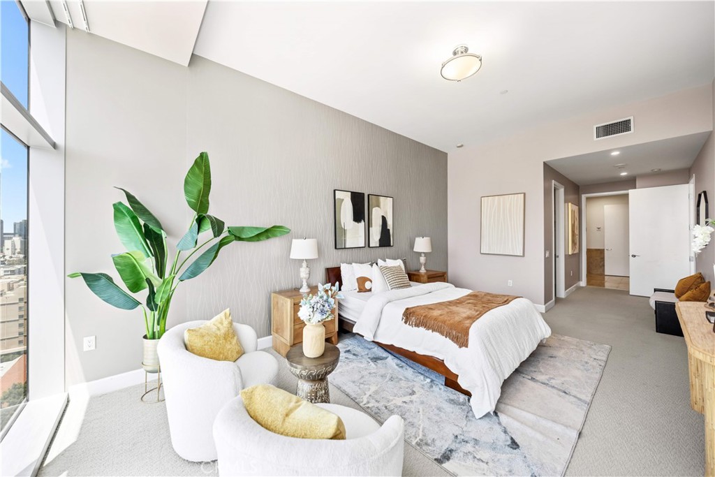 3223 W 6th Street 1006