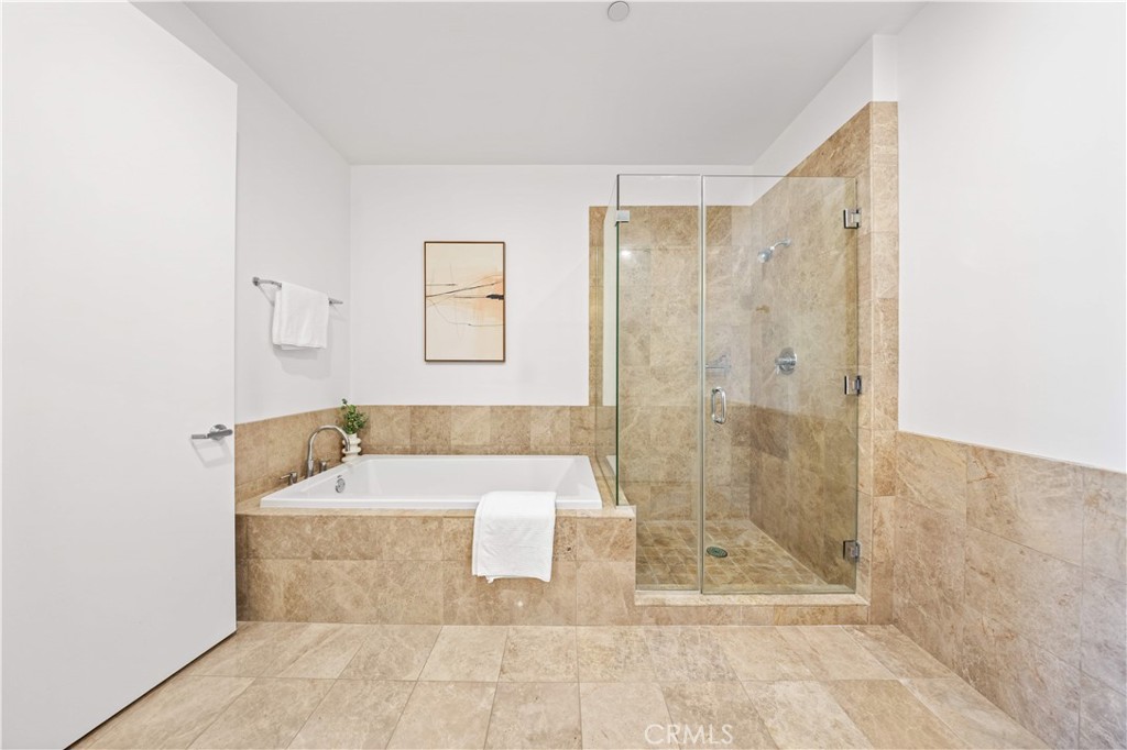3223 W 6th Street 1006