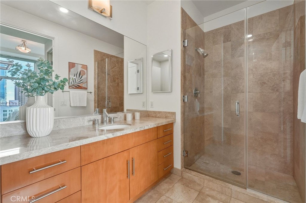 3223 W 6th Street 1006