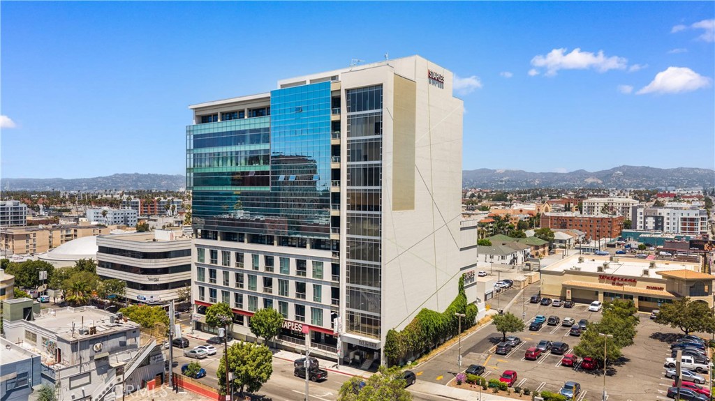 3223 W 6th Street 1006