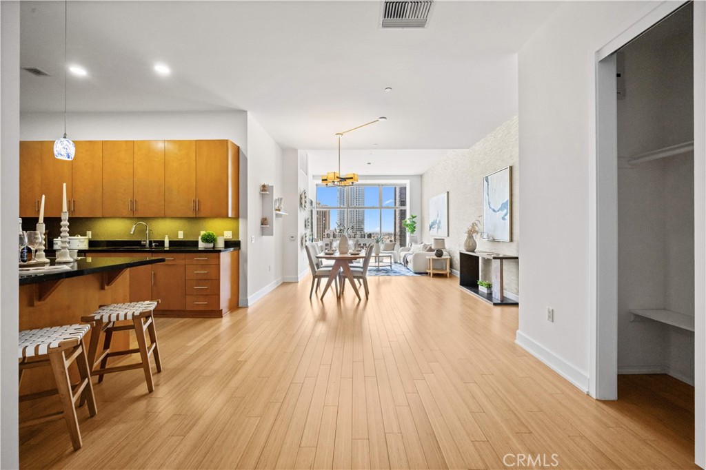 3223 W 6th Street 1006