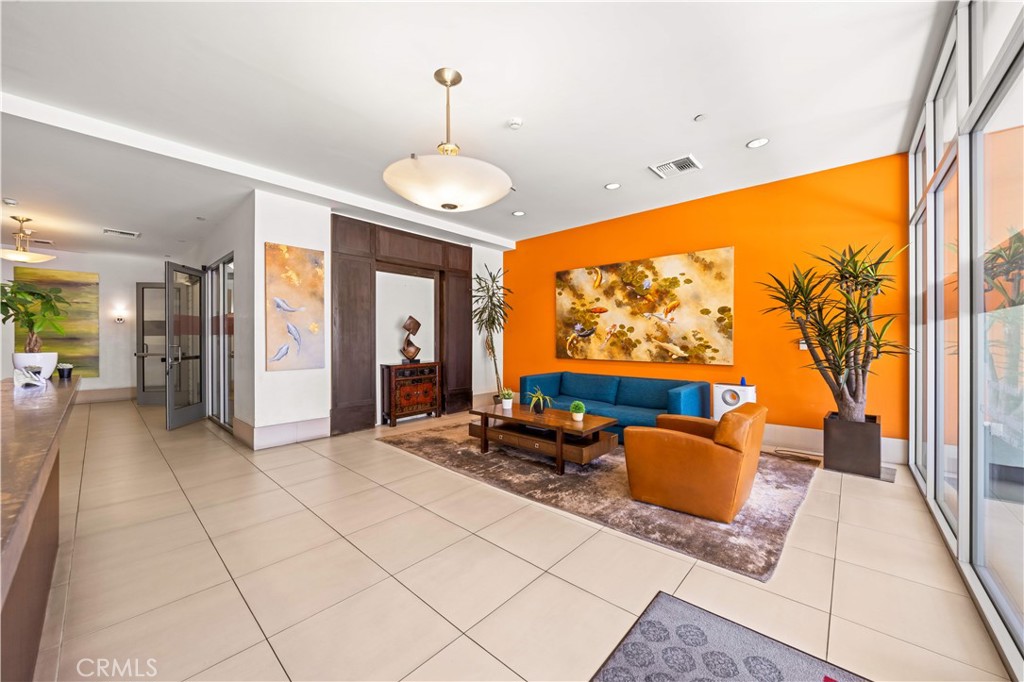 3223 W 6th Street 1006